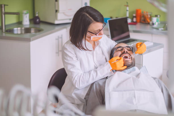 Best Broken Tooth Emergency  in Green Meadows, OH